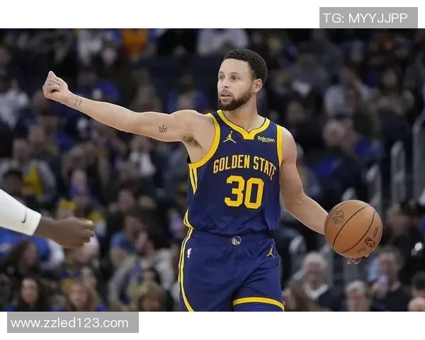 库里在加时赛中展现绝佳表现助勇士逆转开拓者精彩瞬间回顾